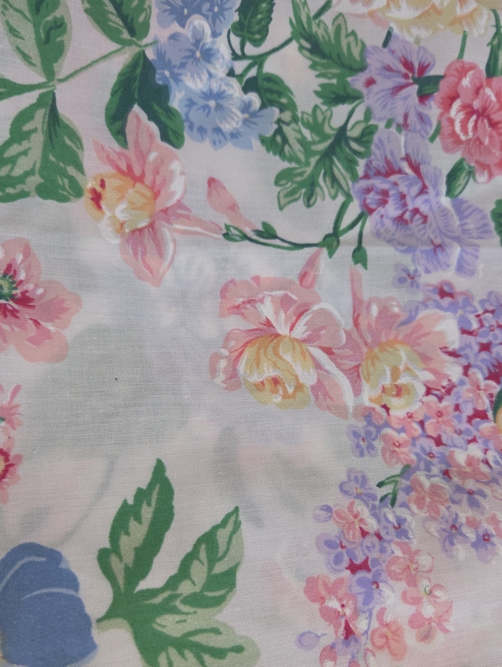 7. Floral Multi Color White Large Dust Bag